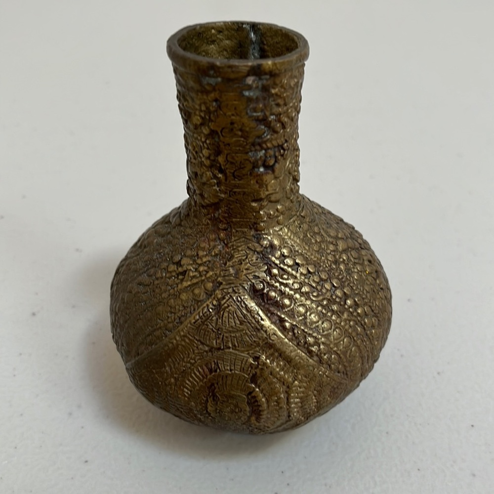 🎄 Antique Kashmiri Brass vase, Indian artifact